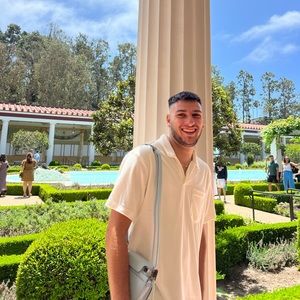 Meet your Posher, Nick